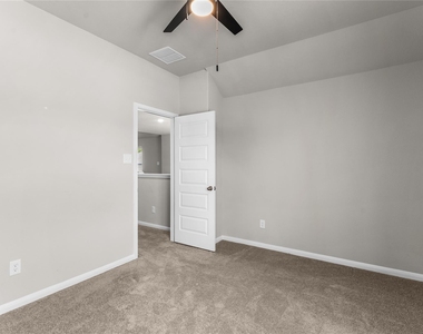 4362 Mcgregor Bluff Lane - Photo Thumbnail 24