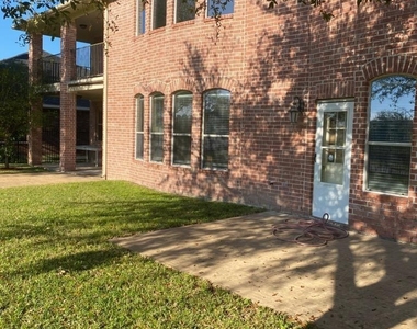 11815 Canyon Mills Drive - Photo Thumbnail 24