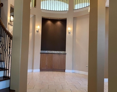11815 Canyon Mills Drive - Photo Thumbnail 4