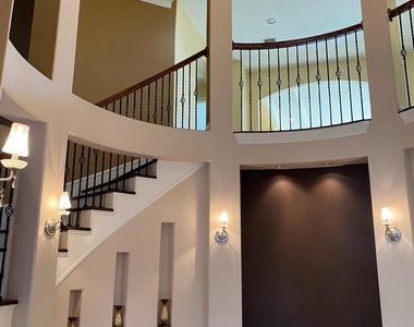 11815 Canyon Mills Drive - Photo Thumbnail 5