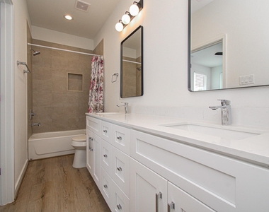 203 Danna Lane - Photo Thumbnail 15