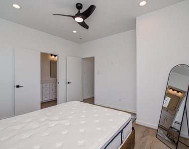 203 Danna Lane - Photo Thumbnail 14