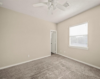 1331 W 21st Street - Photo Thumbnail 14