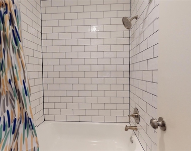 2331 Barrington Place - Photo Thumbnail 39