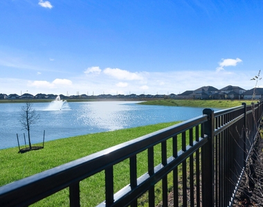 2064 Terra Rose Dr - Photo Thumbnail 27