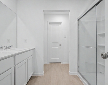 6323 Geyser Starish Drive - Photo Thumbnail 19
