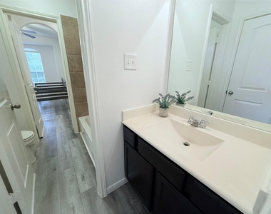 30515 Woodson Trace Drive - Photo Thumbnail 42