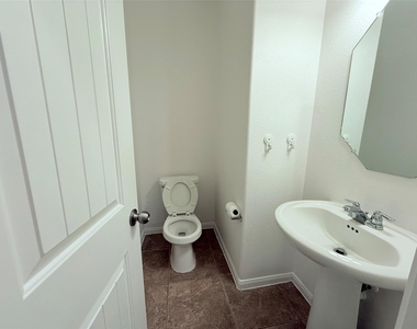 30515 Woodson Trace Drive - Photo Thumbnail 14