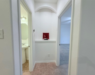 30515 Woodson Trace Drive - Photo Thumbnail 13