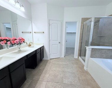 30515 Woodson Trace Drive - Photo Thumbnail 16