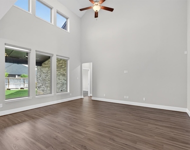 3123 Lantana Trail - Photo Thumbnail 7