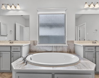 3123 Lantana Trail - Photo Thumbnail 25