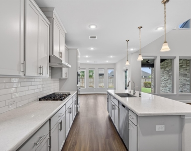 3123 Lantana Trail - Photo Thumbnail 12