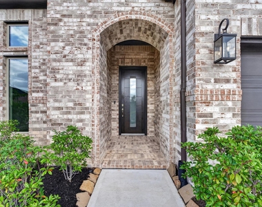 3123 Lantana Trail - Photo Thumbnail 1