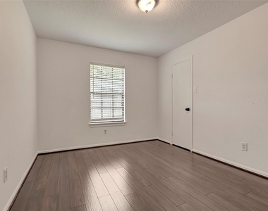 6 Green Slope Place - Photo Thumbnail 26