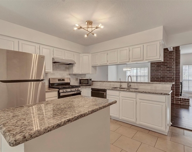 6 Green Slope Place - Photo Thumbnail 18