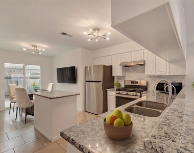 6 Green Slope Place - Photo Thumbnail 15