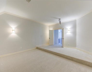 3007 Mullingar Walk - Photo Thumbnail 44