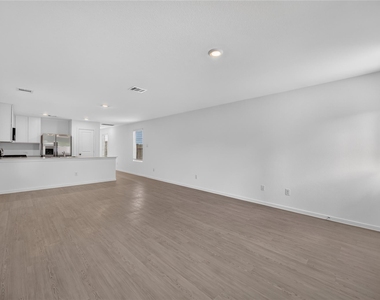 939 Pertuso Lane - Photo Thumbnail 5