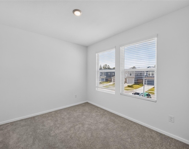 939 Pertuso Lane - Photo Thumbnail 17
