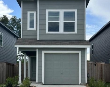 939 Pertuso Lane Lane - Photo Thumbnail 3
