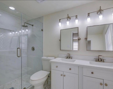 804 Carnegie Street - Photo Thumbnail 17