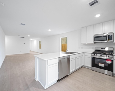 26811 Vanilla Pearls Lane - Photo Thumbnail 6