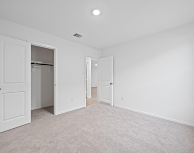 26811 Vanilla Pearls Lane - Photo Thumbnail 12