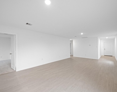 26811 Vanilla Pearls Lane - Photo Thumbnail 4