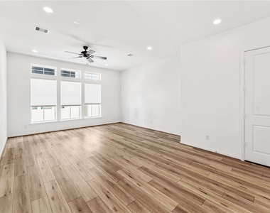 1526 Ojeman Road - Photo Thumbnail 9