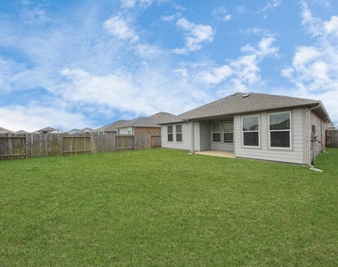 10502 Moon Valley Lane - Photo Thumbnail 6