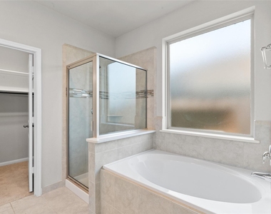 29650 Kynndal Shore Drive - Photo Thumbnail 28