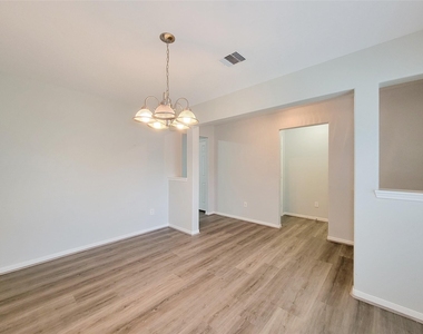 3602 Zephyr Glen Way - Photo Thumbnail 5