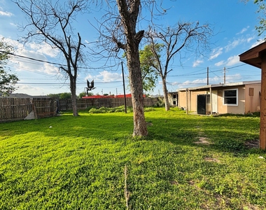 4901 Timber Lane - Photo Thumbnail 28