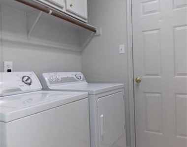 7965 Pecan Drive - Photo Thumbnail 12