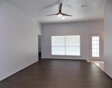 7965 Pecan Drive - Photo Thumbnail 1
