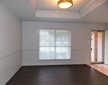 7965 Pecan Drive - Photo Thumbnail 10