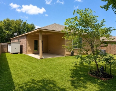 38106 N Sweetwater Circle - Photo Thumbnail 20
