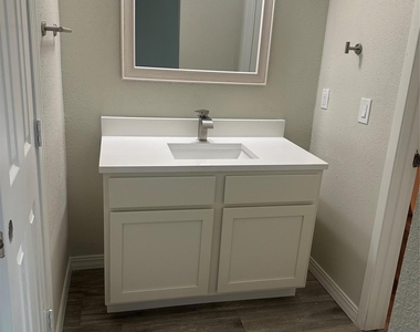 13626 Sunswept Way - Photo Thumbnail 16