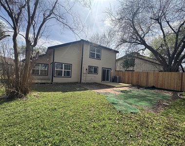 13626 Sunswept Way - Photo Thumbnail 26