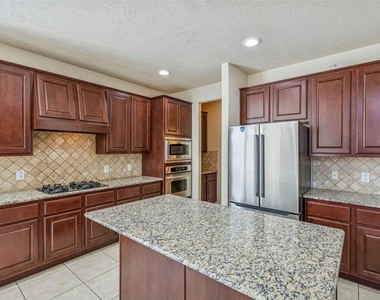 6518 Montana Ridge Court - Photo Thumbnail 5