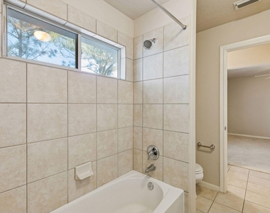 6518 Montana Ridge Court - Photo Thumbnail 14