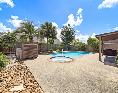 22634 Cascade Springs Drive - Photo Thumbnail 33