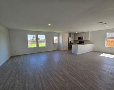 10422 Rocky Trail - Photo Thumbnail 2