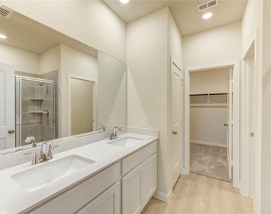 21526 George Wayne Way - Photo Thumbnail 30