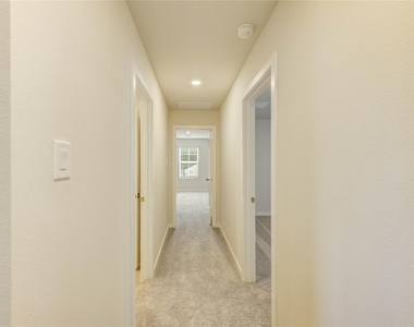 21526 George Wayne Way - Photo Thumbnail 40