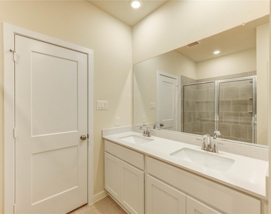 21526 George Wayne Way - Photo Thumbnail 32