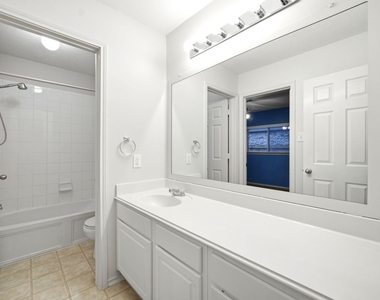 6931 Hamilton Falls Lane - Photo Thumbnail 25