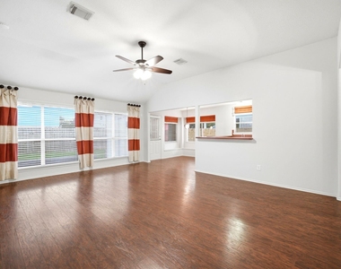 6931 Hamilton Falls Lane - Photo Thumbnail 9