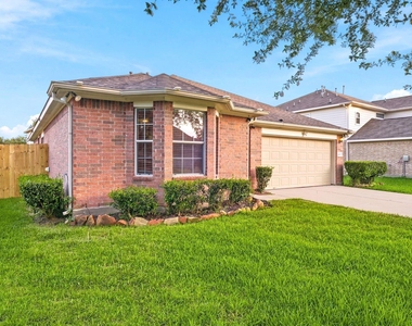 6931 Hamilton Falls Lane - Photo Thumbnail 3